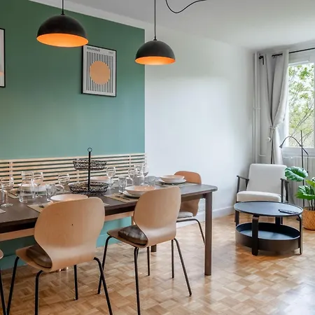 Spacious Nest For 10 People Appartamento